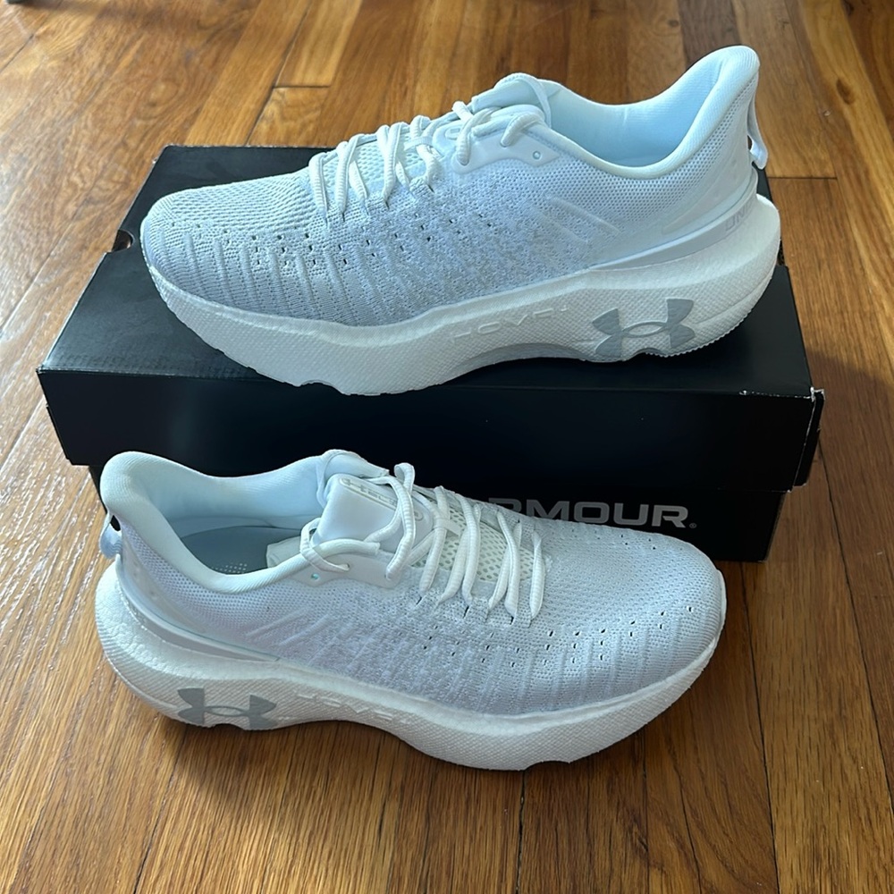 Under Armour Infinite Elite